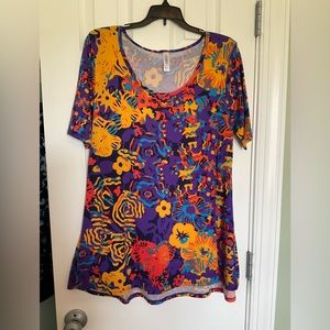 Super soft, stretchy, and cute top.